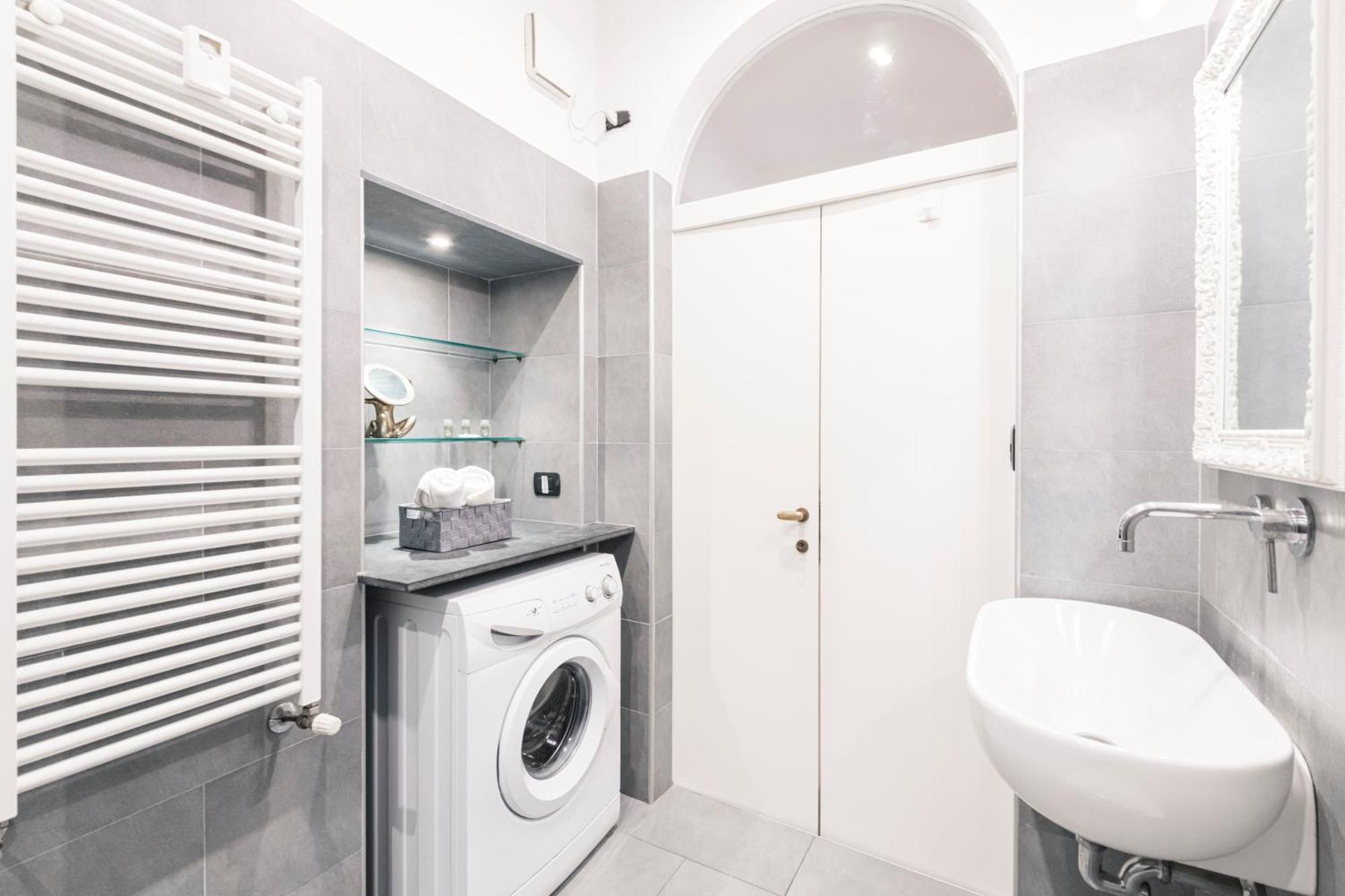 Easylife - Spacious Apartment On The First Floor In The Gae Aulenti Area Milão Exterior foto
